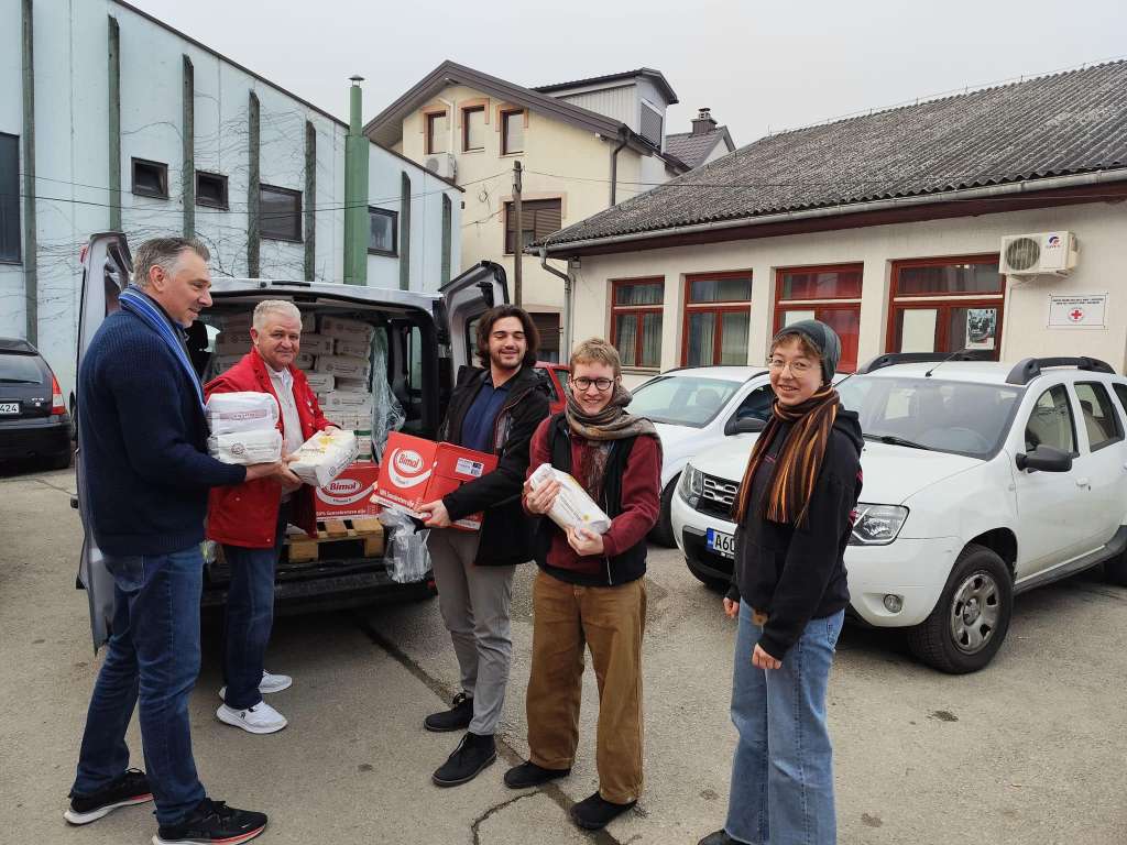 Crveni križ Grada Bihaća ugostio donatora Stefana Dietricha i delegaciju iz Švicarske