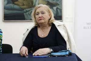 SARAJEVO, 17. aprila (FENA) - Ministar kulture i sporta Kantona Sarajevo Kenan Magoda potpisao je danas s direktorima ugovore o sufinansiranju četiri ključne institucije kulture Bosne i Hercegovine: Historijskog muzeja BiH, Kinoteke BiH, Muzeja književnosti i pozorišne umjetnosti BiH i Umjetničke galerije BiH. (Foto FENA/Amer Kajmović)
