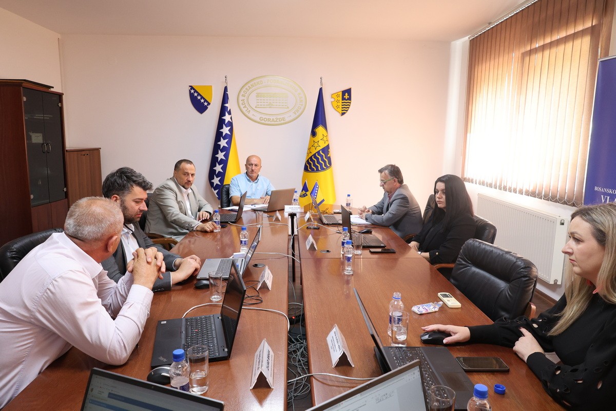 Fena ba Najnovije vijesti iz BiH regiona i svijeta Fena ba Najnovije vijesti iz BiH regiona i svijeta