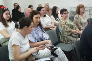 SARAJEVO, 2. juna (FENA) - Svečanu promociju projekta „Očuvanje orijentalnih rukopisa 14. i 15. stoljeća i atlasa Theatrum Orbis Terrarum – Teatar svijeta (1592)”, koji se bavi zaštitom i prezentacijom vrijednih rukopisnih i kartografskih zbirki iz naše kulturno-historijske baštine. Projekt je realiziran uz podršku Federalnog ministarstva obrazovanja i nauke. (Foto FENA/Jasmin Hasečić/ap)