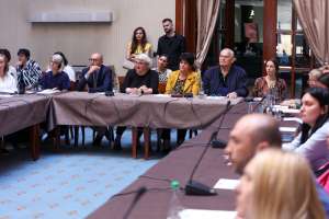 Balkanska istraživačka mreža Bosne i Hercegovine (BIRN BiH), u saradnji s Memorijalnim centrom Srebrenica i Udruženjem “Kali Sara”, organizuje “Razgovor o romskom ratnom nasljeđu – civilne žrtve rata i memorijalizacija“ i predstavlja multimedijalnu stranicu o stradanju Roma