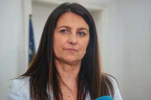 SARAJEVO, 2. juna (FENA) - Svečanu promociju projekta „Očuvanje orijentalnih rukopisa 14. i 15. stoljeća i atlasa Theatrum Orbis Terrarum – Teatar svijeta (1592)”, koji se bavi zaštitom i prezentacijom vrijednih rukopisnih i kartografskih zbirki iz naše kulturno-historijske baštine. Projekt je realiziran uz podršku Federalnog ministarstva obrazovanja i nauke. (Foto FENA/Jasmin Hasečić/ap)