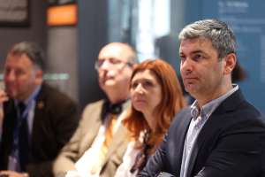 SARAJEVO, 2. juna (FENA) – Asocijacija srednjoškolaca u Bosni i Hercegovini PROI, Svjetski dan bez duhana obilježila je konferencijom o temi 'Javno zdravlje kao politički prioritet'. (Foto FENA/Hazim Aljović)