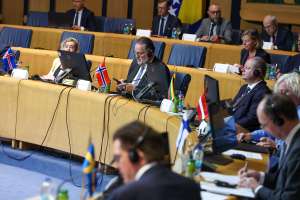 SARAJEVO, 3. juna (FENA) - Članovi Zajedničkog kolegija oba doma Parlamentarne skupštine Bosne i Hercegovine (PSBiH) susreli su se s delegacijom rukovodstava parlamenata nordijskih i baltičkih zemalja.