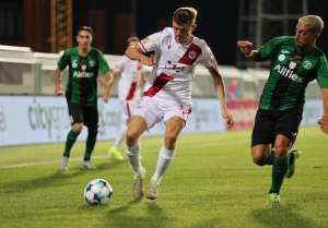 MOSTAR, 15. srpnja (FENA) - Zrinjski je u uzvratnom susretu na svom stadionu slavio protiv Virtusa iz San Marina rezultatom 2:1 te s
ukupnih 4:1 prošao u drugo pretkolo UEFA Lige prvaka, gdje ih čeka stari poznanik - Slovan iz Bratislave.(Foto FENA/Branka Soldo)
