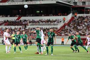 MOSTAR, 15. srpnja (FENA) - Zrinjski je u uzvratnom susretu na svom stadionu slavio protiv Virtusa iz San Marina rezultatom 2:1 te s
ukupnih 4:1 prošao u drugo pretkolo UEFA Lige prvaka, gdje ih čeka stari poznanik - Slovan iz Bratislave.(Foto FENA/Branka Soldo)