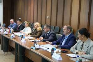 Ministar komunikacija i prometa Bosne i Hercegovine Edin Forto sastao se s ministricom građevinarstva, saobraćaja i infrastrukture Republike Srbije Aleksandrom Sofronijević