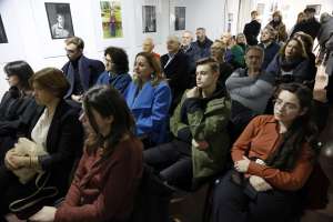 SARAJEVO, 8. decembra (FENA) - Trideseta godišnjica ubistva Karima Zaimovića, jednog od najtalentovanijih pisaca i novinara svoje generacije, večeras je obilježena u Muzeju književnosti i pozorišne umjetnosti u Sarajevu, a tim povodom dodijeljena je i stipendija Fondacije 