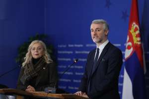 Ministar komunikacija i prometa Bosne i Hercegovine Edin Forto sastao se s ministricom građevinarstva, saobraćaja i infrastrukture Republike Srbije Aleksandrom Sofronijević